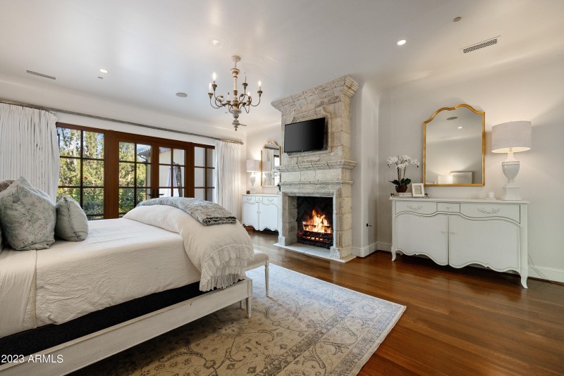 130 Hidden Meadow Primary Suite