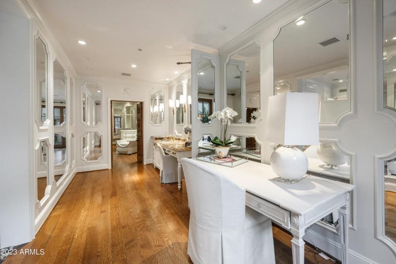 130 Hidden Meadow Primary Suite