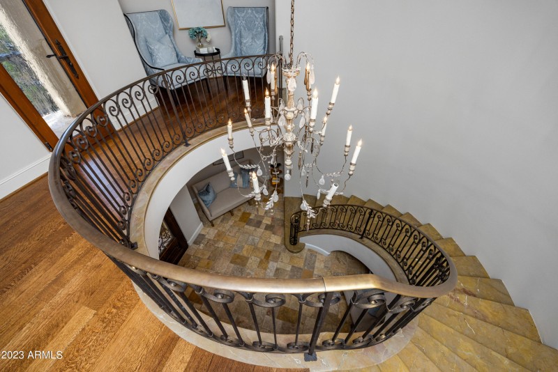 130 Hidden Meadow Foyer