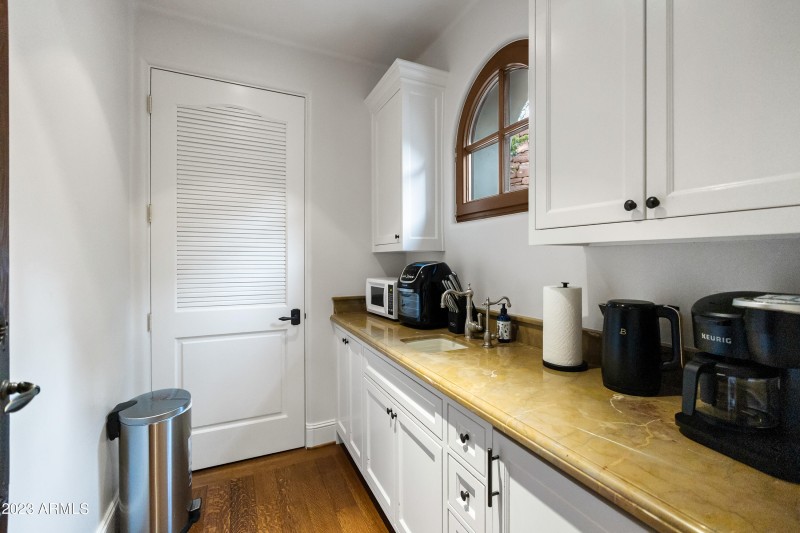 130 Hidden Meadow Guest House