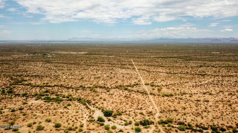 ECC69D20-A29A-4DFF-B1F6-D593D14A952D_1_1