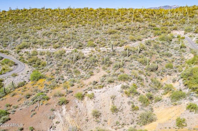 6-web-or-mls-Shadow-aerial-3