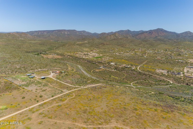 211-01-005-V (38 of 40)