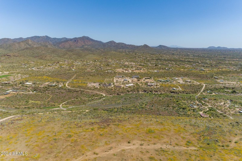 211-01-005-V (33 of 40)