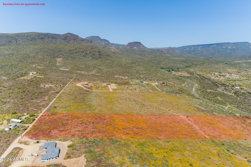 211-01-005-V (17 of 40)