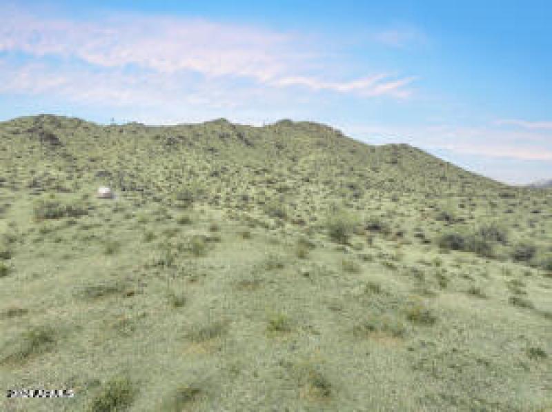 20240726194209570045000000