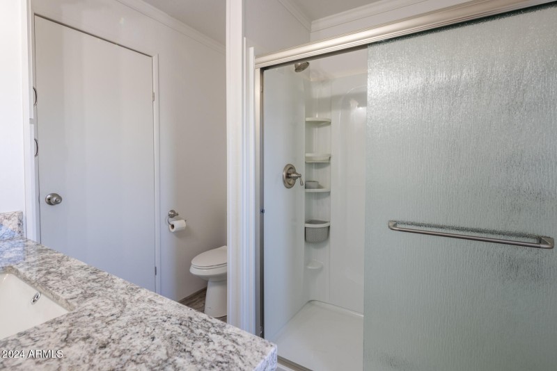 2727 E University Dr-12