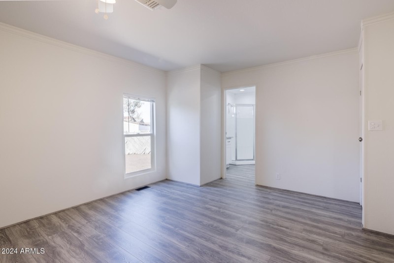 2727 E University Dr-15