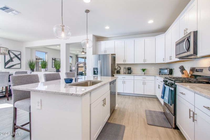 20580 N Confetti Ct-3455-Edit