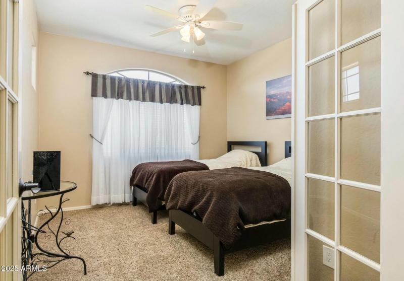 Guest Bedroom/Office