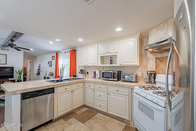 15606 S GILBERT RD #63