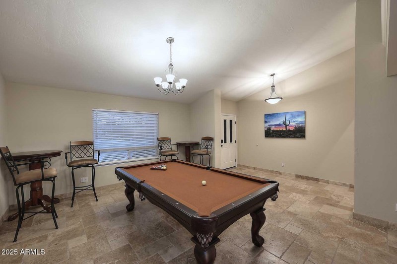 Night-Billiard-Living Room2