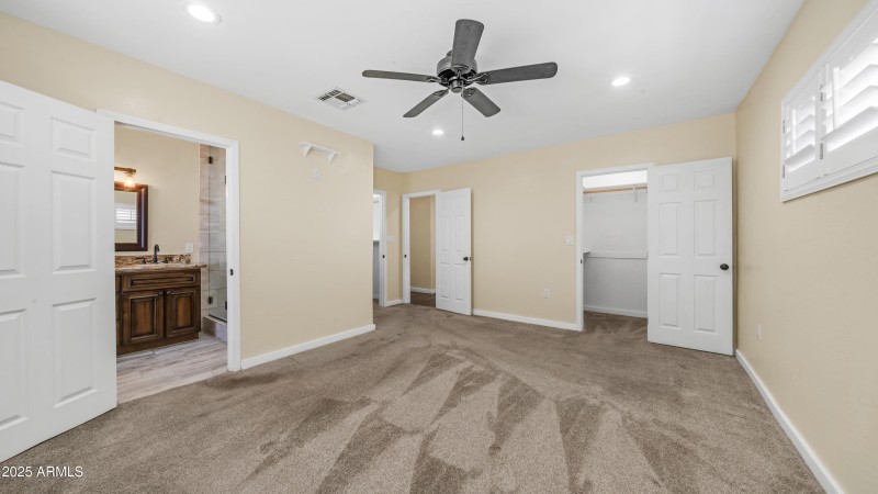 1001 W Northern Ave (17)