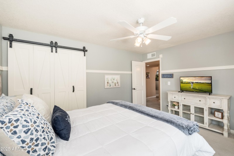 14' L x 12' W Front Bedroom