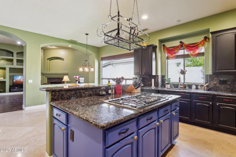 16-web-or-mls-6428-w-eugie-ave