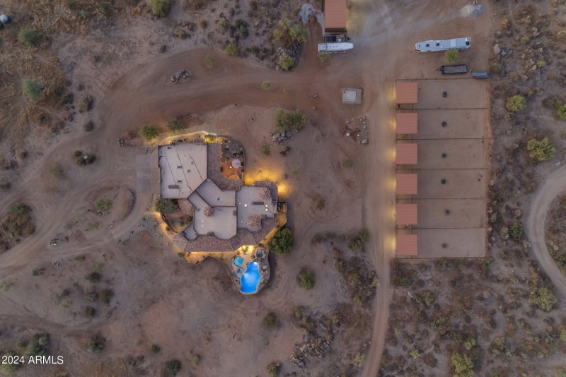 9-web-or-mls-9_315_a4m_ext tw