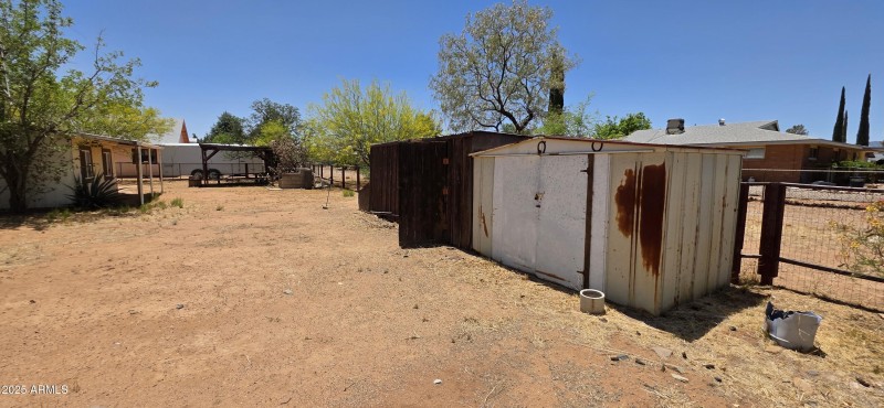 219 North Ford Street