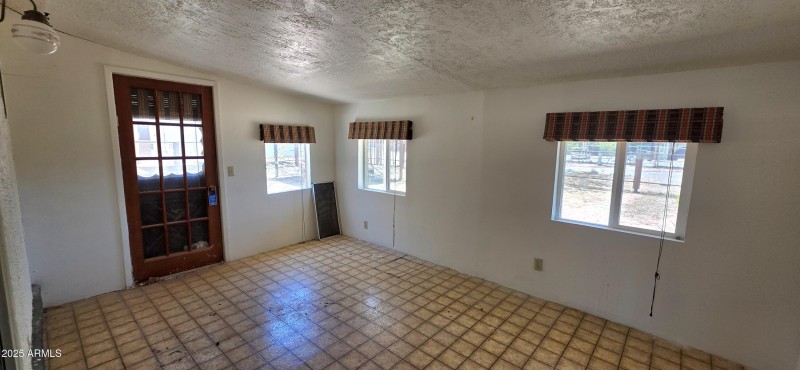 219 North Ford Street