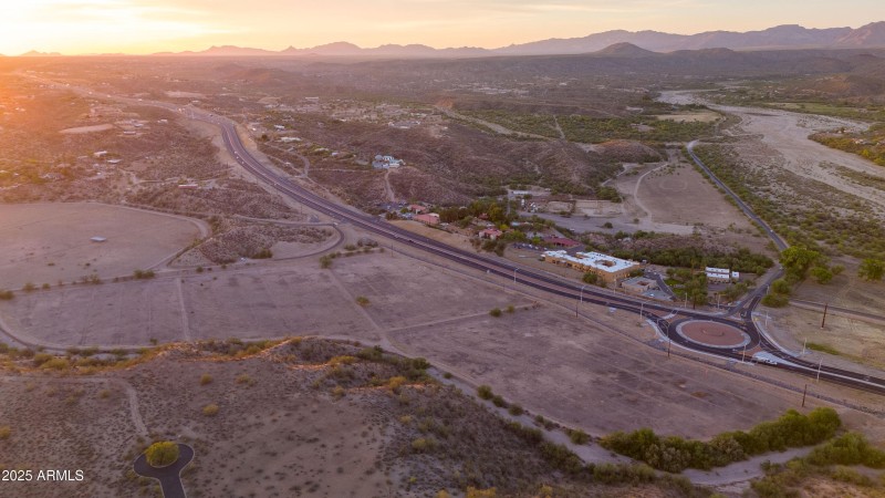 S US Highway 93 Roundabout00020