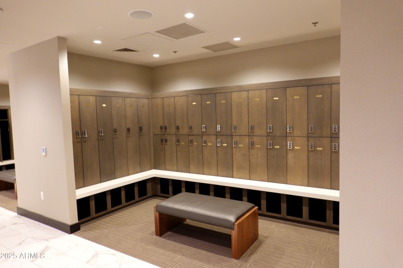 Sonoran Clubhouse men's locker room 2