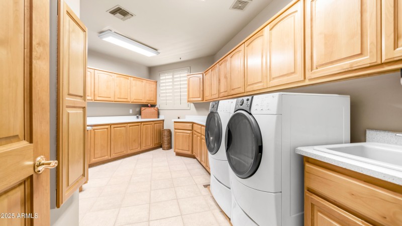 8540 E McDowell Rd Unit 116 (30)