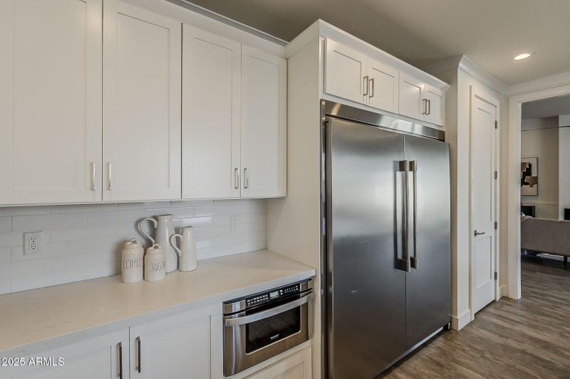 34-web-or-mls-Clarendon-26