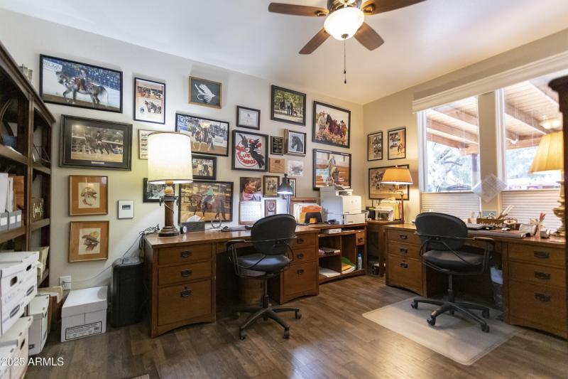 RS_MainHouse_Office_0586