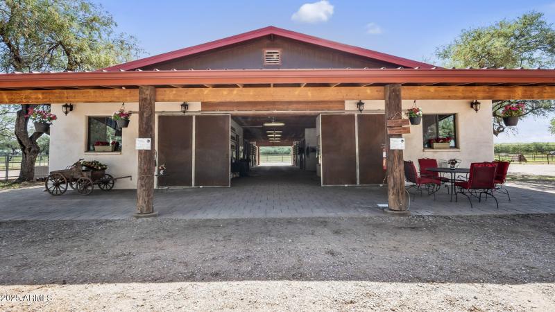 84-web-or-mls-3155-w-elephant-head-rd