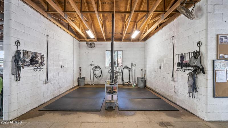 89-web-or-mls-3155-w-elephant-head-rd