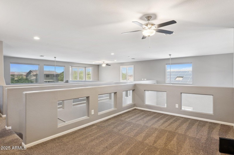 27-web-or-mls-20226-n-madison-dr