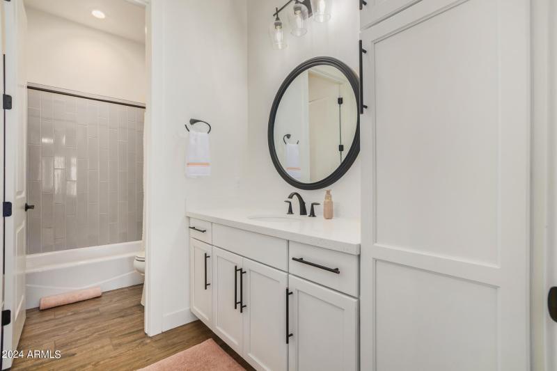 0027-27 - Loma Linda