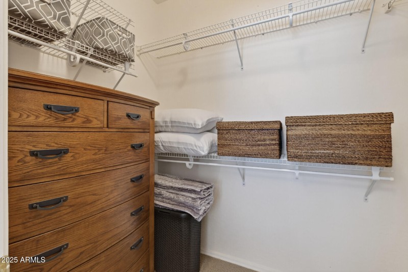 Walk-in Closet