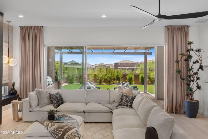 52-web-or-mls-21315-n-59th-ter