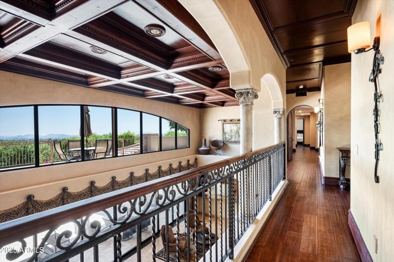 029_2nd Floor Walk Way