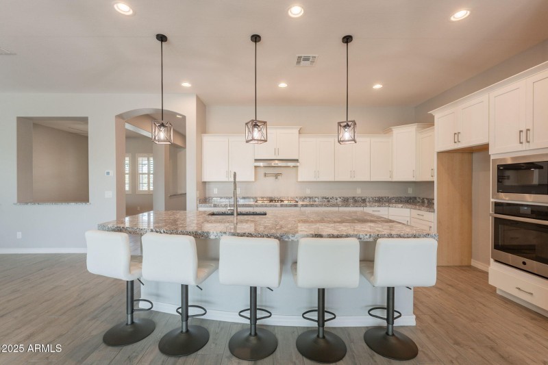 19-web-or-mls-Stonegate-19