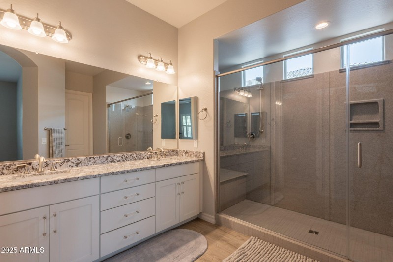 35-web-or-mls-Stonegate-35