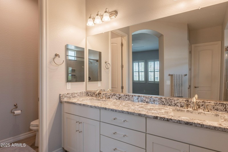 37-web-or-mls-Stonegate-37