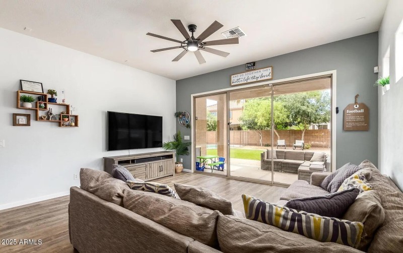 Family Room 2 Jourdyn Wigg