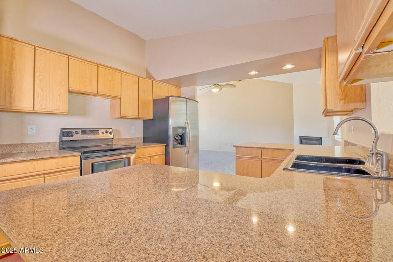 IMG_3912-HDR1-PLS-1280