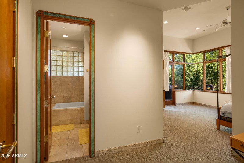 JL_80EWingDr-interiors-Bedrooms-11