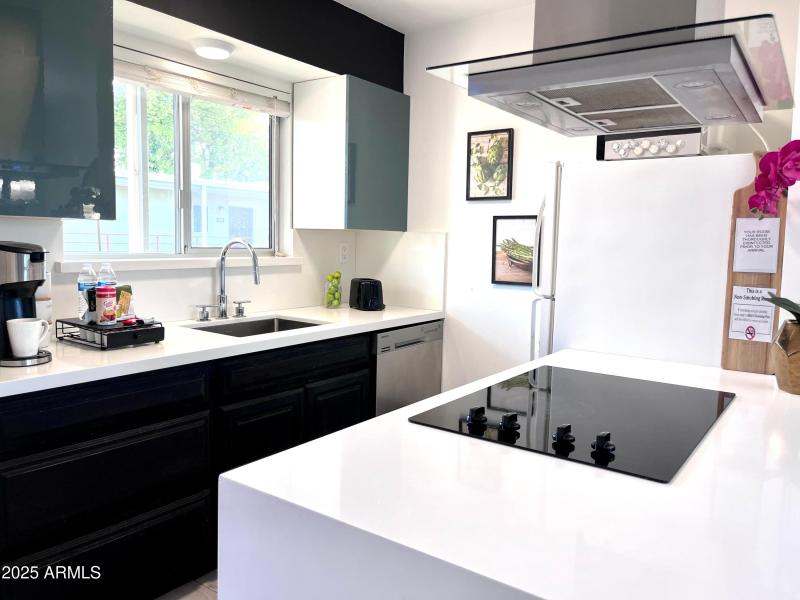 0fc045c5-9f6d-4f6e-b6d8-b3540c66a39d