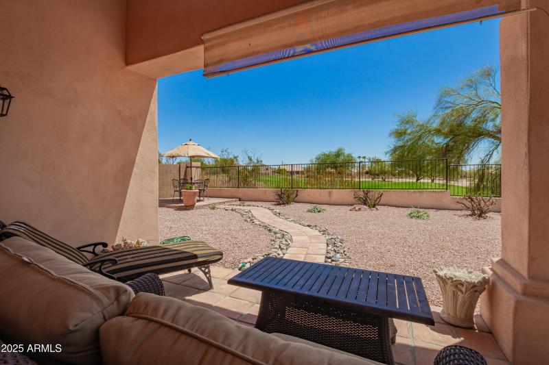 6884b5_32 - Raftriver