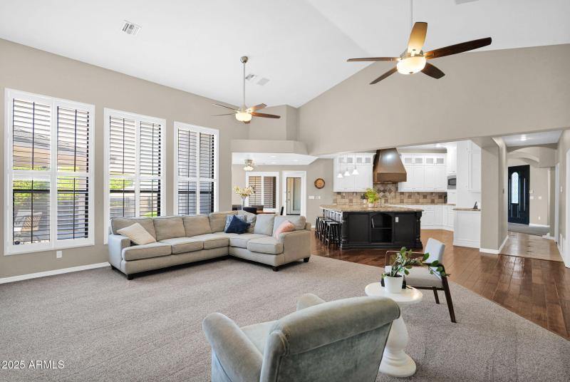 20-web-or-mls-P1279270