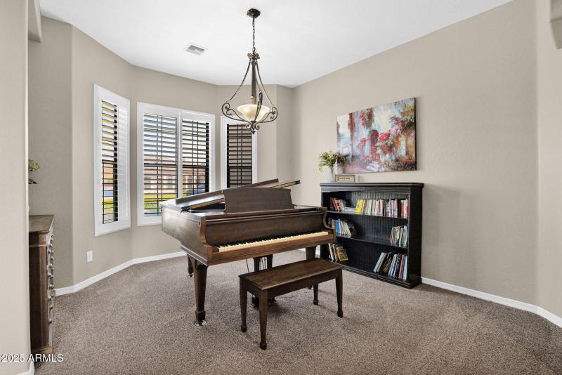 23-web-or-mls-P1279278