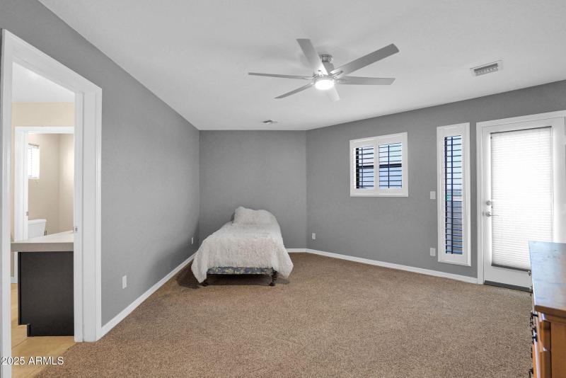 46-web-or-mls-P1279337