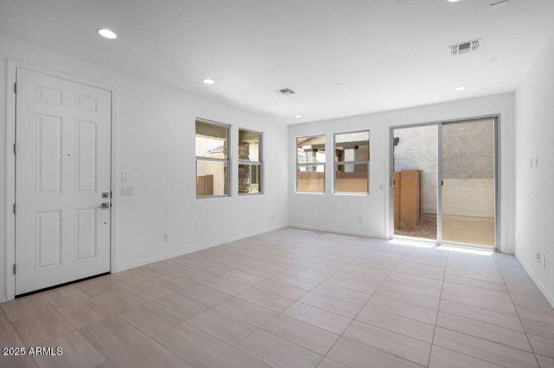 14657 W Sandhill - Ready Now