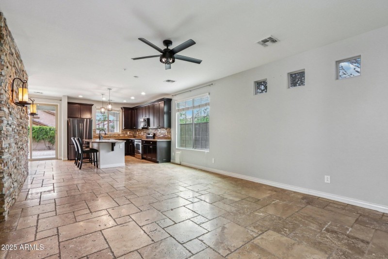 1-web-or-mls-W Palo Brea Ln-L2608-008