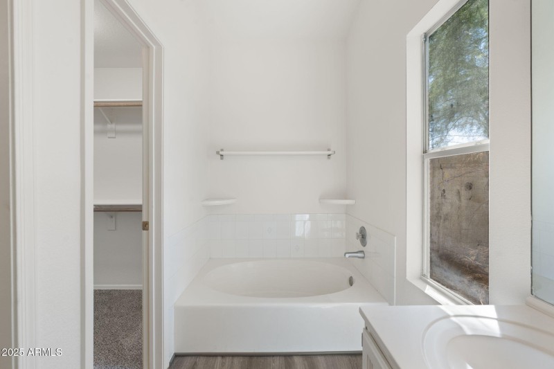 25-web-or-mls-DSC05486