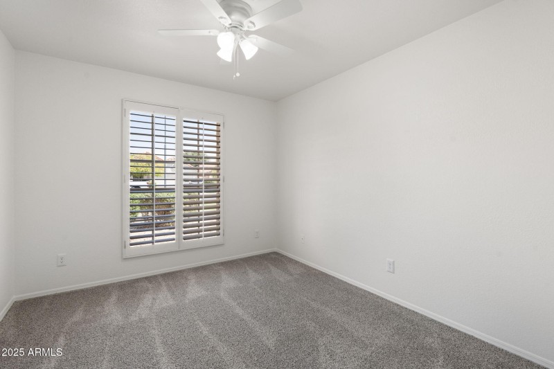 17-web-or-mls-DSC05460 copy