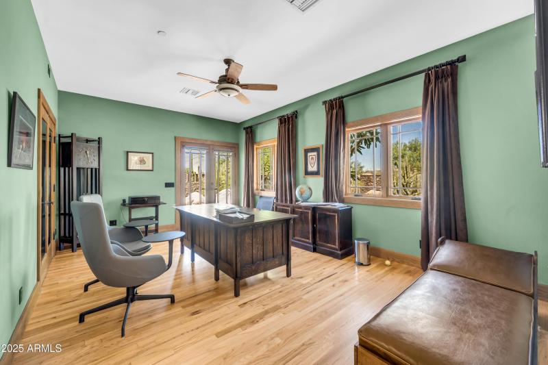 5926 E Vernon Ave-27